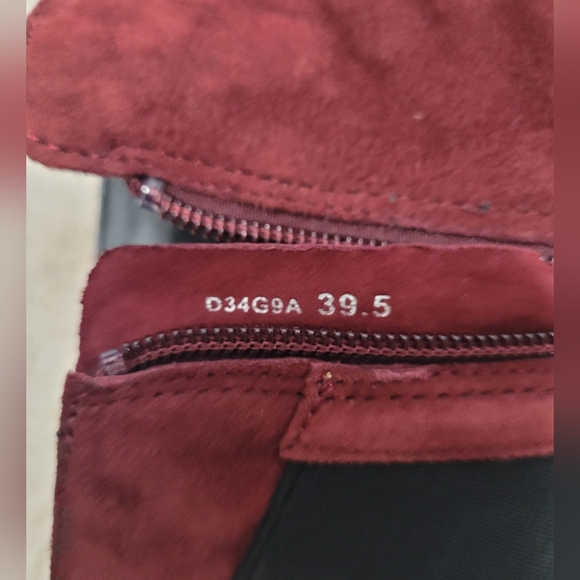 GEOX Heeled Bootie - Garnet, size US 9.5 - Picture 3 of 10